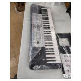 YAMAHA YPT260 61-Key Portable Keyboard with Power Adapter