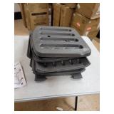 Rubbermaid Roughneck Mini Resin Weather Resistant Outdoor Garden Storage Deck Box