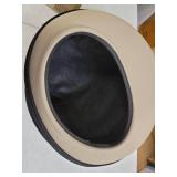 K&H PET PRODUCTS Mod Dream Pod Pet Bed, Big Cat Cave for All Cat Sizes, Heated and Unheated,  Tan/Black