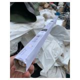 4 New DayLight 4’ LED Light Bulbs