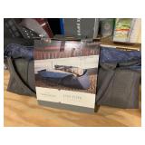 New Threshold Quality Log Tote