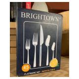 Brighten 45 Piece Flatware Set