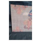 GLASS CUTTING BOARD WITH FALL DECOR