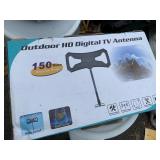 Outdoor Rain Proof HD Digital TV Antenna 150 Mile Reception Range