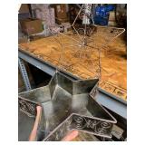 Metal Popery Star Holder and a set of 4 Metal Nesting Trays