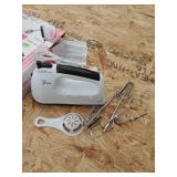 Hand Mixer HE-133
