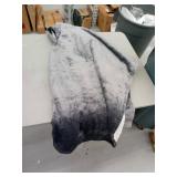 California Sherpa Wearable Blanket