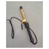HOT TOOLS Signature Series Gold 1" Curling Iron Item Not Tested
