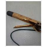 HOT TOOLS Signature Series Gold 1" Curling Iron Item Not Tested
