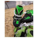 FeimoHuan kids Adjustable roller blades with knee pads 35-38