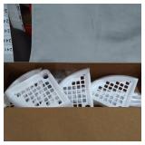 BATHTUB 4 STORAGE W/ POLES - WHITE