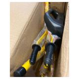 Reeves Toys Big Dig Ride on Working Crane