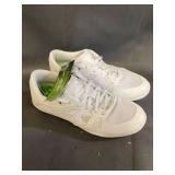 VARSITY ALL FOR 1 CHEER SHOES SIZE 3y