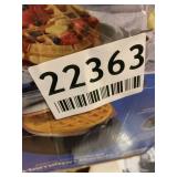 Hamilton Beach Removable Grid Belgian Waffle Maker 800 Watts Black/Silver 26031