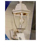 7616436,PORCH LIGHT FIXTURES,MOTION ACTIVATED,ALUM