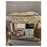 Madison Park Donovan 7-Pc. Medallion Jacquard King Comforter Set Bedding