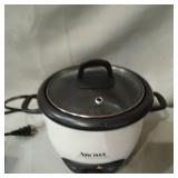 AROMA RICE COOKER