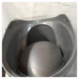 Umbra 12G Swinger Trash Can