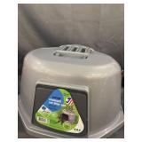 Van Ness Large Corner Enclosed Cat Litter Pan with Odor Door and Zeolite Air Filter by Van Ness