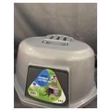 Van Ness Large Corner Enclosed Cat Litter Pan with Odor Door and Zeolite Air Filter by Van Ness