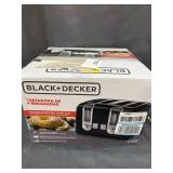 Black & Decker Extra Lift 4-Slice Black Toaster