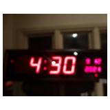 Digital clock