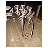 Metal plant stand