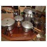 Lot of several pressure cookers