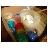 Assorted kitchen ware