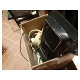 Mouse sander in box & makita sander in box