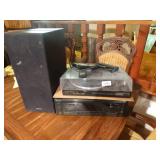 Sony stereo w/ Magnovox speakers