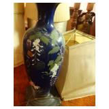 2 table lamps & various extra shades