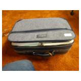 Lot of various cliff notes;