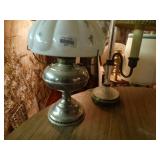 2 table lamps