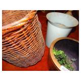 Baskets/planters