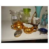 Lg lot of assorted collectable glass