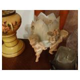 Various collectable decor