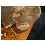 2 fans