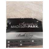20x30" Madison Park Signature Marshmallow bathrug