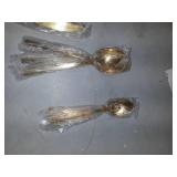 S & Co. Flatware Stainless Steel Palos Gold 20PC Set