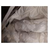 King- Eddie Bauer Oversized Medium Warmth 650 Fill Power White Down Comforter