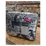 Madison Park Marcella Indigo Cotton Printed 7-piece Comforter Set- Retail:$105.48