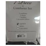 Madison Park Marcella Indigo Cotton Printed 7-piece Comforter Set- Retail:$105.48