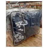 Madison Park Marcella Indigo Cotton Printed 7-piece Comforter Set- Retail:$105.48