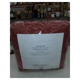 The Welhome Saharah King Comforter, Dark Red