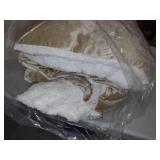 Ultimate Luxury Reversible Micromink and Sherpa Twin Bedding Comforter ,