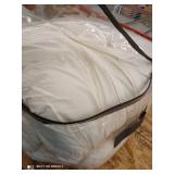 Madison park Queen size comforter