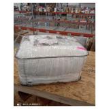 Madison park Queen size comforter