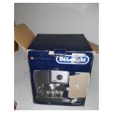 DeLonghi EC155 15 Bar Espresso and Cappuccino Machine, Black