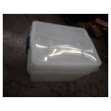 Rubbermaid Cleverstore Clear 71 Quart, Stackable Plastic Containers with Durable Latching Lids, Visible Organization, Great for Holiday Decorations and Christmas Storage, 4-Pack